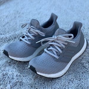 Adidas Ultra Boost, Grey, Size 6